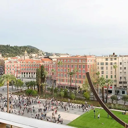 Renting - Gallo - New Modern Loft Old Town Massena شقة *