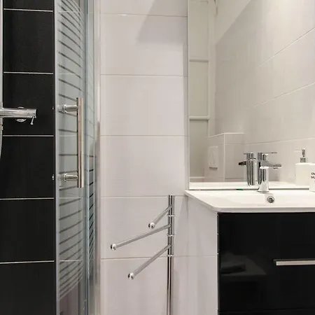 Renting - Gallo - New Modern Loft Old Town Massena نيس